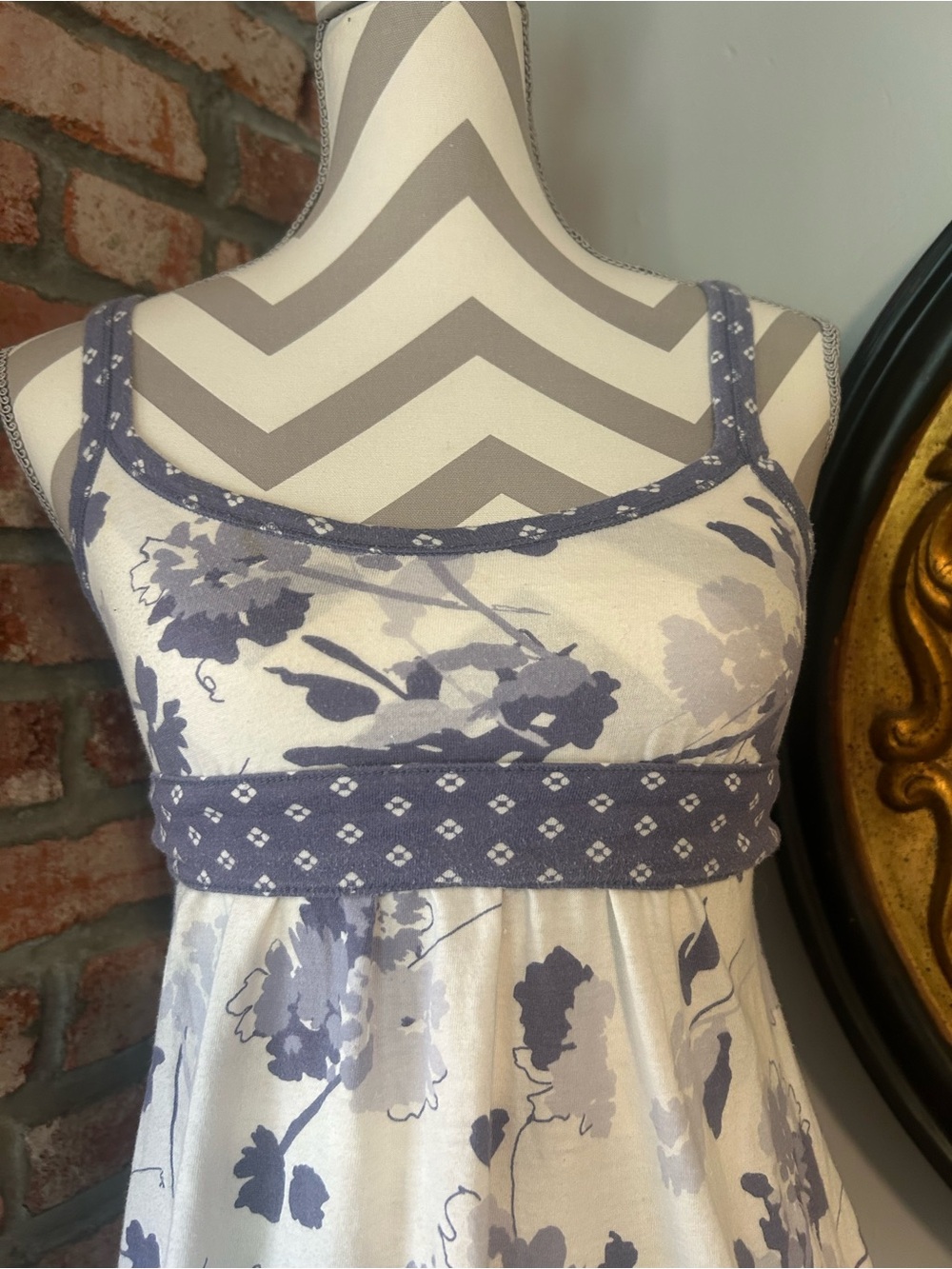 Abercrombie • Vintage Floral Babydoll Belted Tank Top - Picture 2 of 6